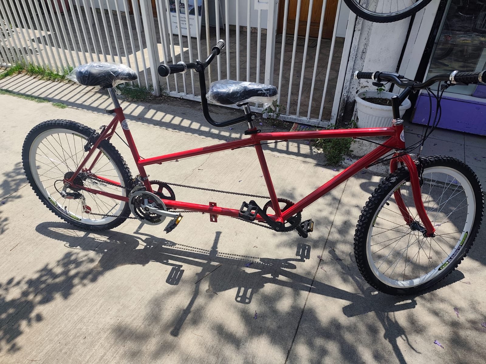 bicicleta tándem doble